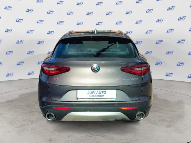 Alfa Romeo Stelvio 2.2 t Business Q4 190cv auto - Foto 3