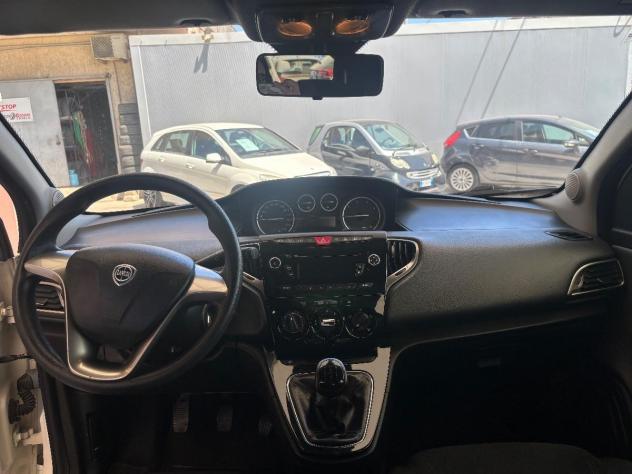 LANCIA - Ypsilon - 1.3 MJT 95 CV 5p. S&S Gold - Foto 10