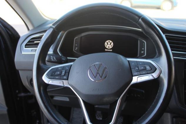 VOLKSWAGEN Tiguan 2.0 TDI SCR Life rif. 24009630 - Foto 8