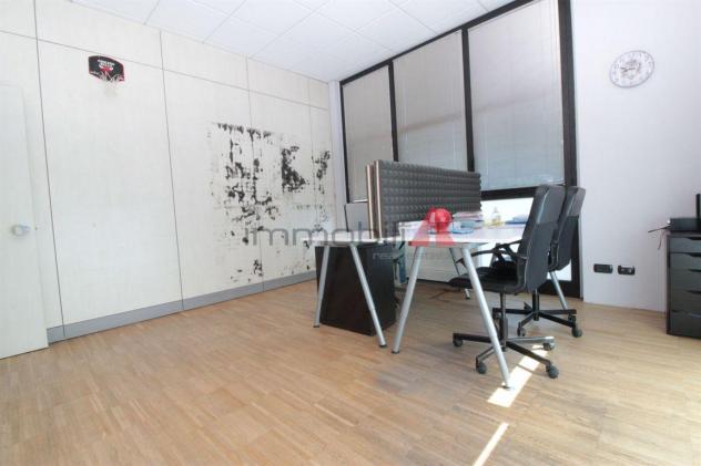 Brugherio - OTTIMO ufficio di 155mq € 1.500,00 mensile - Foto 11