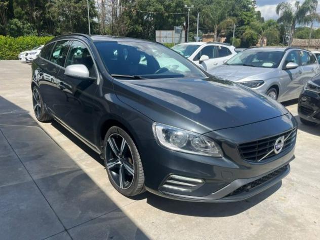 VOLVO V60 D2 2.0 R-design rif. 22166745 - Foto 3