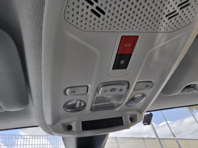 Peugeot 208 PureTech 100 Stop&Start 5 porte GT - Foto 9