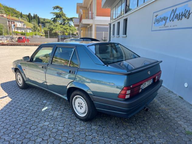 Alfa Romeo 75 2.0i Twin Spark - Foto 2