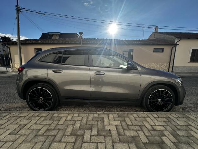 Mercedes-Benz GLA GLA 180D in allestimento Premium / AMG Line - Foto 7