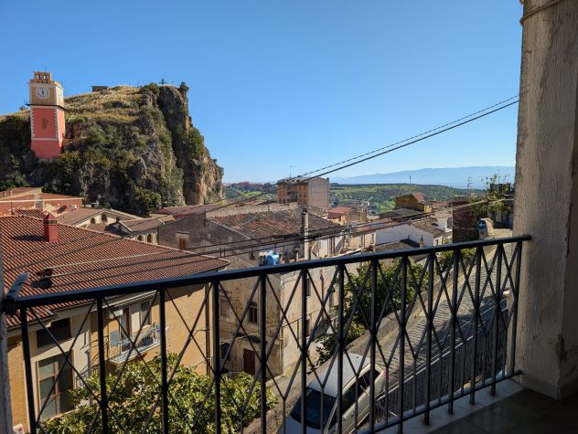 Cassano Centro Storico: appartamento con stupenda vista panoramica + garage