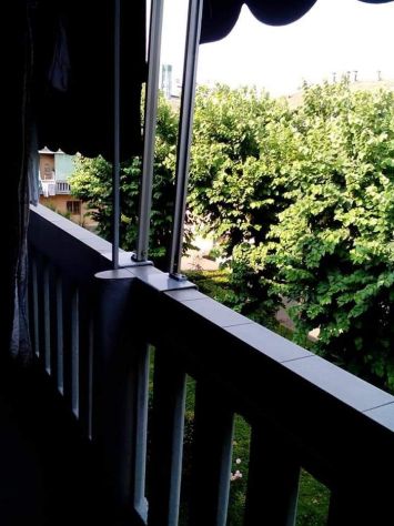 Posto letto in trilocale con giardino, balcone e posto auto - Foto 6