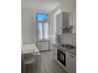 Bilocale arredato in Via San Dionigi, Milano