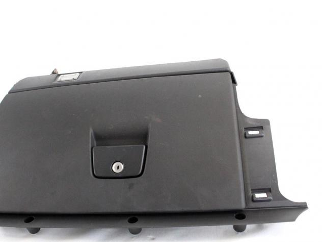 39995637 CASSETTO PORTAOGGETTI CRUSCOTTO LATO DESTRO VOLVO V50 SW 2.0 D 100KW 6M 5P (2004) RICAMBIO USATO 8626141 - Foto 2