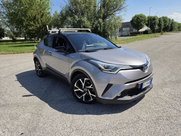 TOYOTA C-HR HYBRID 1.8 - Foto 3