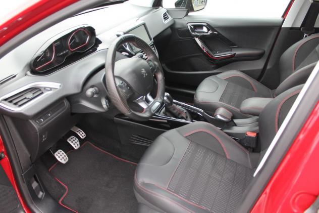 Peugeot 2008 PureTech Turbo 110cv GT Line S/S - Foto 8