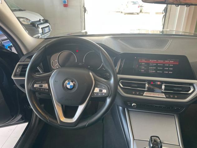 BMW Serie 3 318d Business Advantage - Foto 10