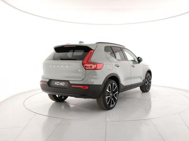 VOLVO XC40 B3 automatica Ultra Dark rif. 20032963 - Foto 5