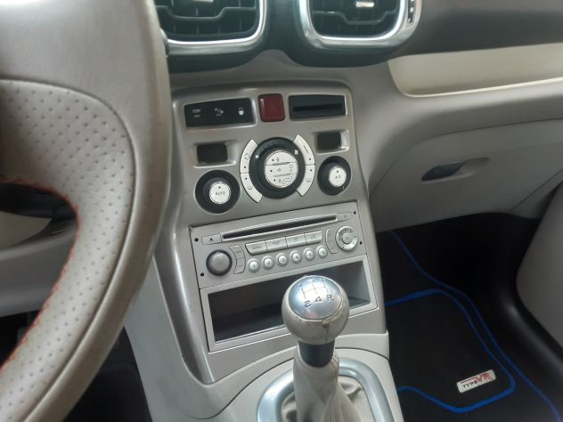 CITROEN C3 PICASSO ESCLUSIVE BENZINA - Foto 4