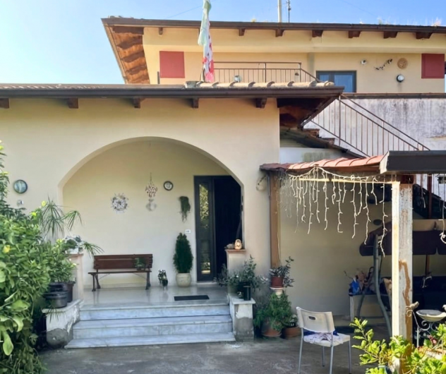Bifamiliare in vendita a Giffoni Sei Casali - Foto 4