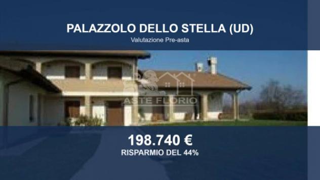 Immobile in asta di 453 m² con più di 5 locali e box auto in vendita a Palazzolo dello Stella