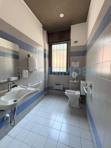 "L'UFFICIO CHE APRE LE PORTE" - Foto 14