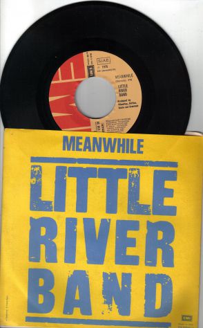 R84 - LITTLE RIVER BAND IT'S A LONG WAY THERE
