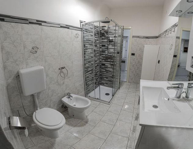 AFFITTASI STANZA USO SINGOLA O DOPPIA – CASA STUDENTI - Foto 3