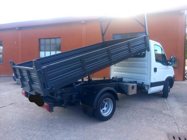 IVECO DAILY 35c12 RIBALTABILE TRILATERALE - Foto 4