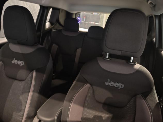 Jeep Renegade e-Hybrid 1.5 T4 MHEV 130cv Limited DDCT - Foto 8