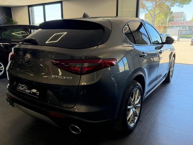 ALFA ROMEO STELVIO 2.2 160CV RWD NAVI CRUISE CAM ANNO 2019 - Foto 4