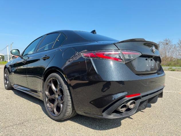 ALFA ROMEO Giulia (2016) Giulia 2.9 V6 Bi-Turbo AT8 Quadrifoglio - Foto 8