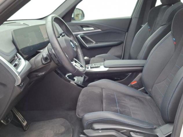BMW iX1 eDrive 20 Msport Aut. + Tetto apr. rif. 23670190 - Foto 10