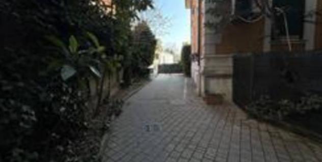 Immobile in asta di 18 m² con più di 5 locali in vendita a Sesto San Giovanni - Foto 9