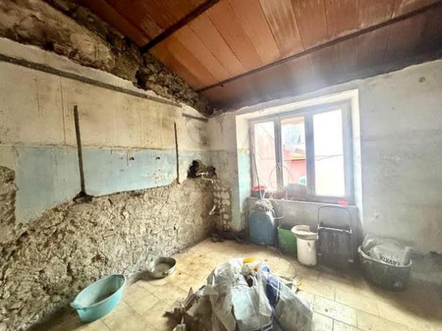 Terratetto in vendita a Castelnuovo Magra 150 mq Rif: 1388024