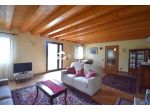 CASA INDIPENDENTE di 9 vani e di 300 mq (SAN PIETRO DI FELETTO) rif. GA12