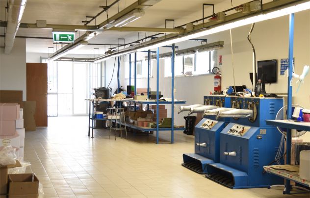 Laboratorio artigianale “Condominio Elettra” - Foto 4