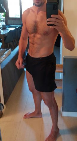 Bel Ragazzo italiano, Massaggiatore reale, per coppie e singole Tel:3519800074