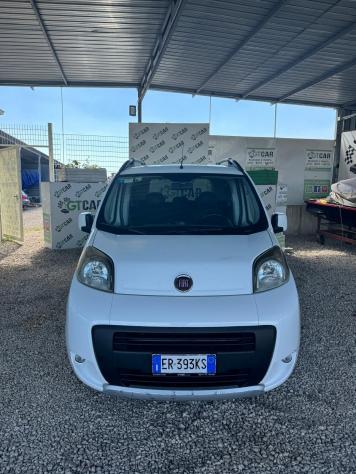 Fiat Qubo 1.3 MJT 95 CV Trekking - Foto 3