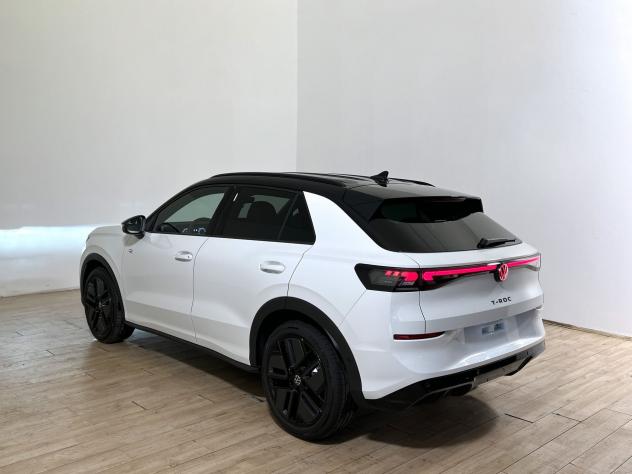 Volkswagen T-Roc T-Roc 1.5 etsi R-Line 150cv dsg - Foto 6
