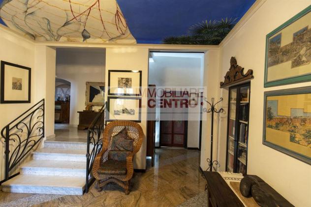 Palazzina in centro storico con giardino e garage - Foto 12