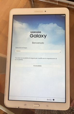 Titolo dell'annuncio: Tablet Samsung Galaxy Tab E 9.6" (SM-T560) - Bianco