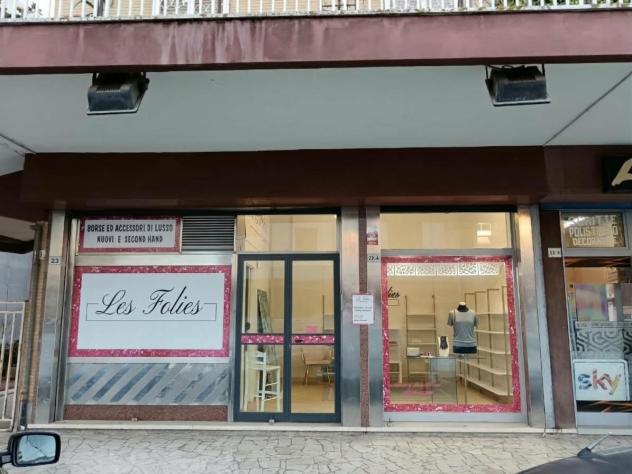 Locale commerciale in affitto a Ladispoli - Foto 7