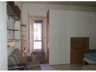 CENTOCELLE MIRTI MONOLOCALE ARREDATO CON GIARDINO PRIVATO