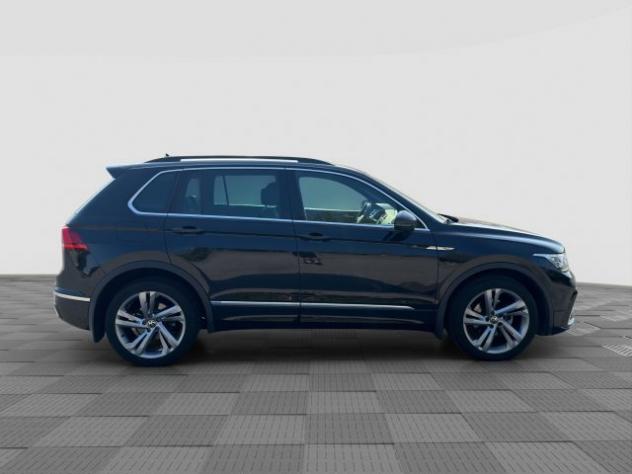 VOLKSWAGEN Tiguan Tiguan 1.5 TSI 150 CV DSG ACT R-Line rif. 24024092 - Foto 6