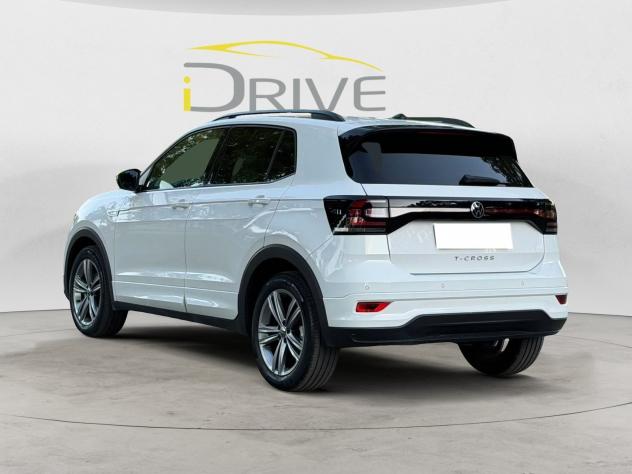 Volkswagen T-Cross T-Cross 1.0 tsi R-LINE 110cv - Foto 5
