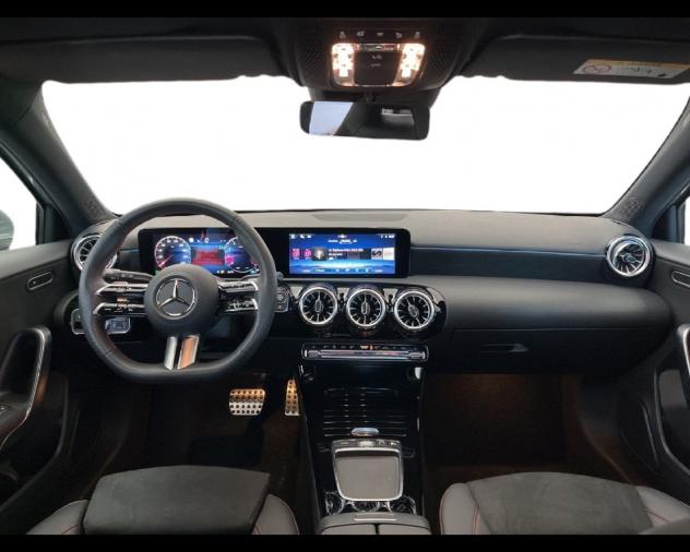 Mercedes-Benz Classe A - W177 2023 A 180 Edition AMG Line auto - Foto 3