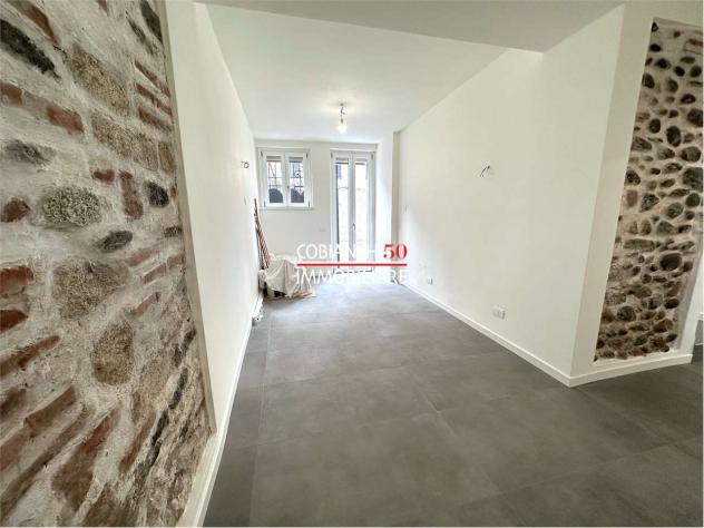 V000768 - INTRA, VILLA CON CORTILE IN CLASSE A2 - Foto 16