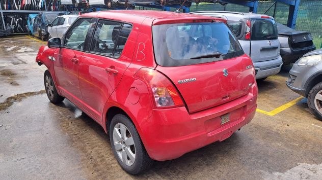 Ricambi vari Suzuki Swift 1.3 benzina 4x4 del 2010 - Foto 2
