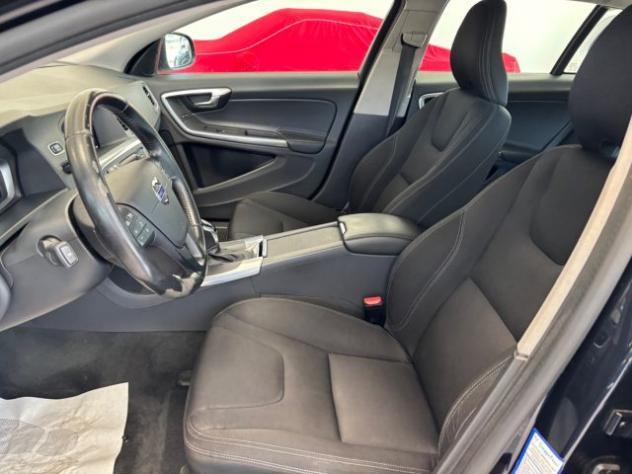 VOLVO V60 D3 Geartronic Business rif. 22665705 - Foto 8