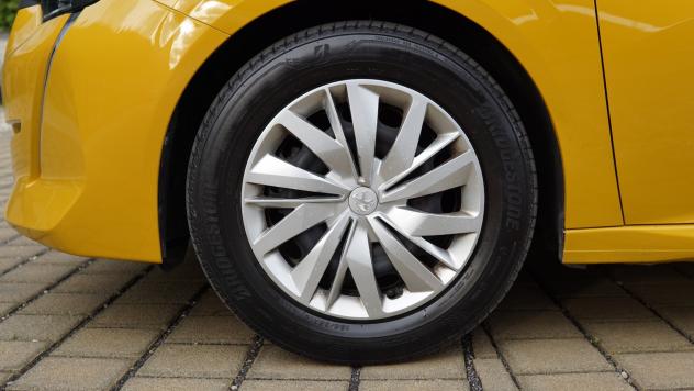 Peugeot 208 75 CV Stop&Start 5 porte Active - Foto 9