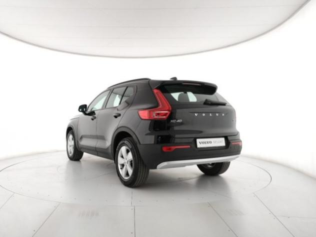 VOLVO XC40 T2 Essential - Autocarro rif. 23500253 - Foto 3