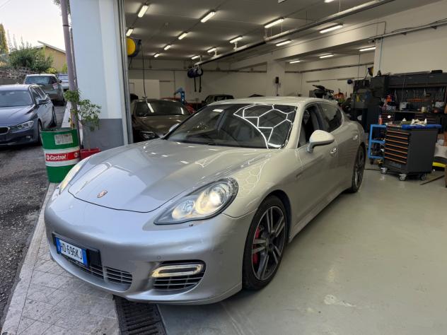 Porsche Panamera 4.8 Turbo BOOK SERVICE