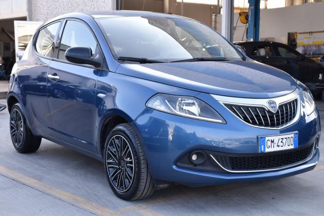 Lancia Ypsilon Ypsilon 1.0 firefly hybrid Gold s&s 70cv - Foto 3