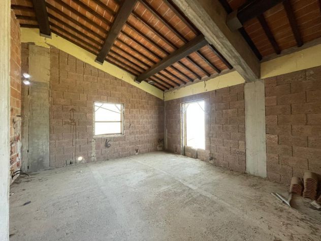 VILLA SINGOLA DA RIFINIRE - Foto 3