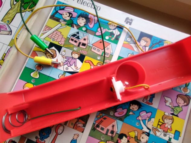 JUNIOR ELECTRO - GIOCO DI SOCIETA' ANNI 80 PER BAMBINI - Foto 5